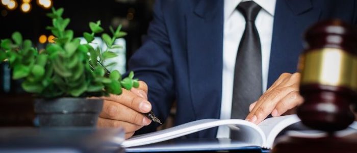 بهترین وکیل فرمانیه